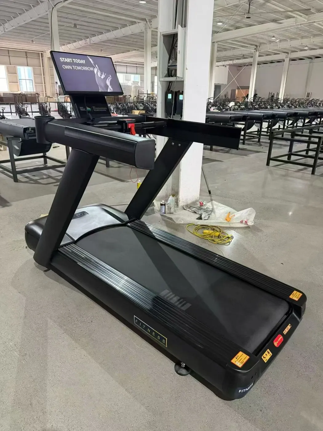 Commercial treadmill